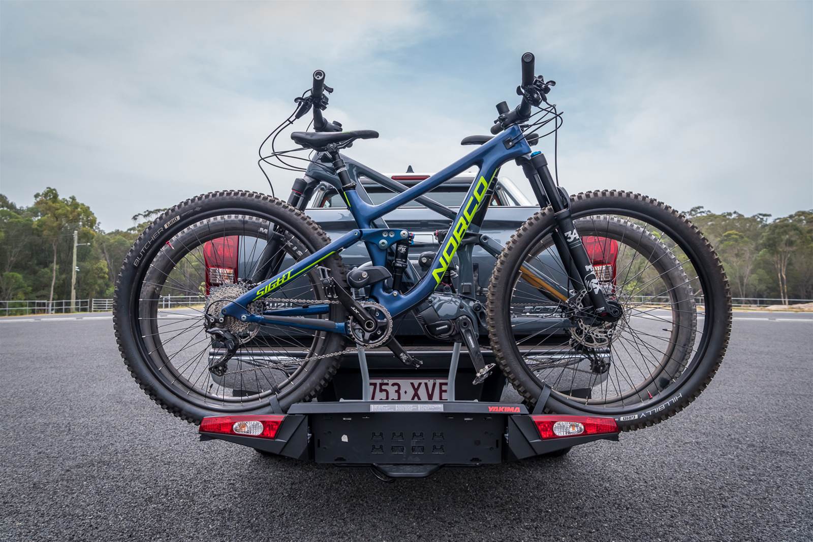 ute tray bike holder